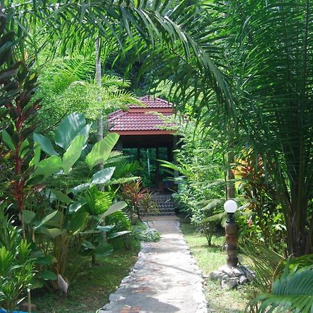 Hotel Khaosok And Spa Khao Sok National Park Exterior foto