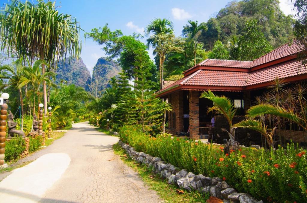 Hotel Khaosok And Spa Khao Sok National Park Exterior foto