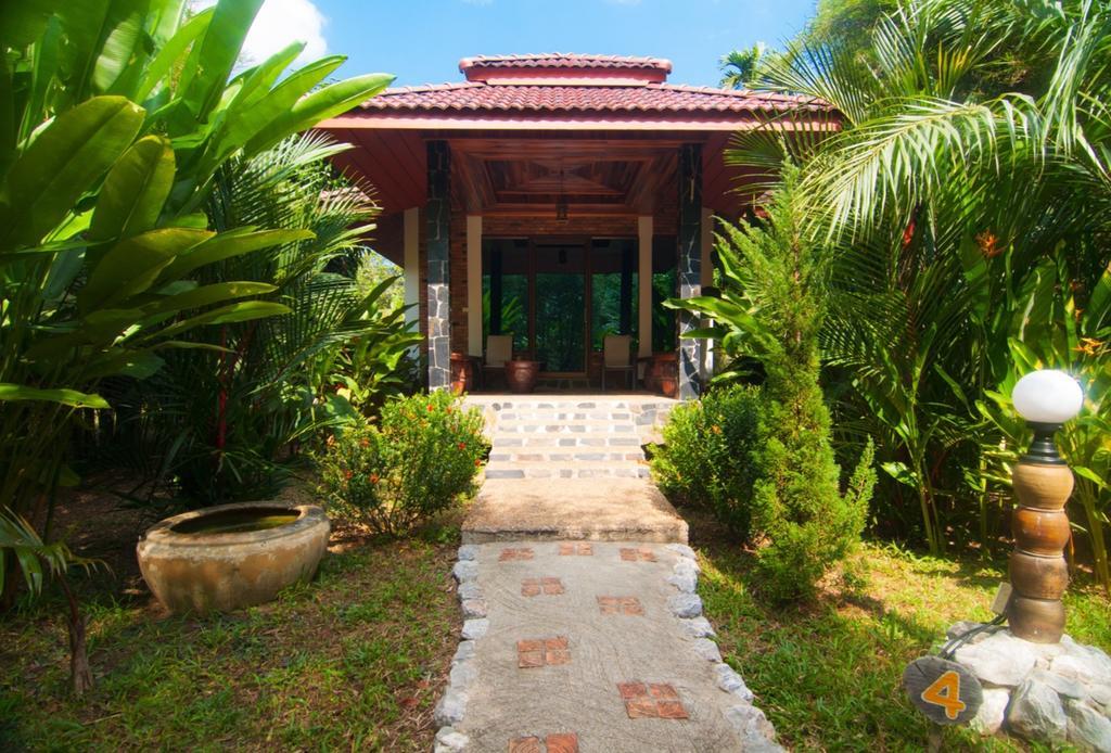 Hotel Khaosok And Spa Khao Sok National Park Exterior foto